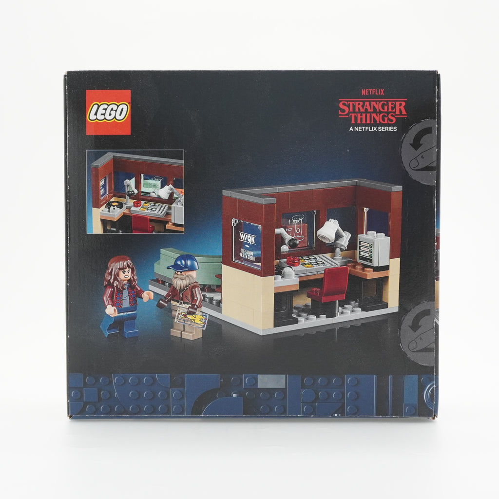 LEGO® Stranger Things: WSQK Radio Station 40891