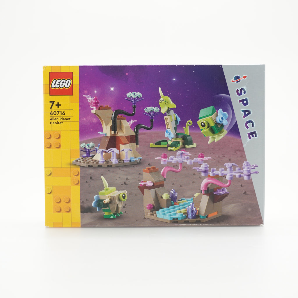 LEGO® Alien Planet Habitat 40716