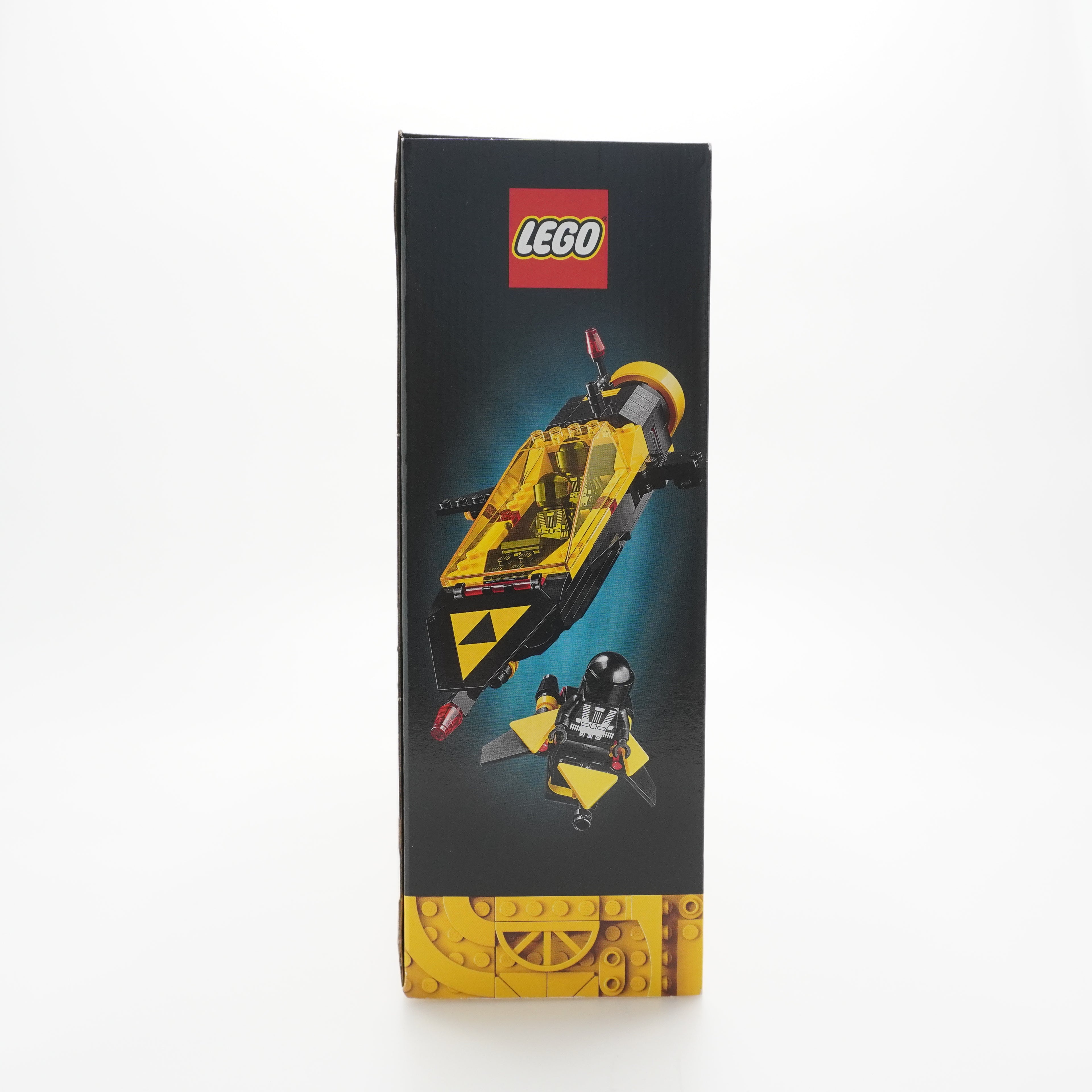 LEGO® Blacktron Renegade 10355