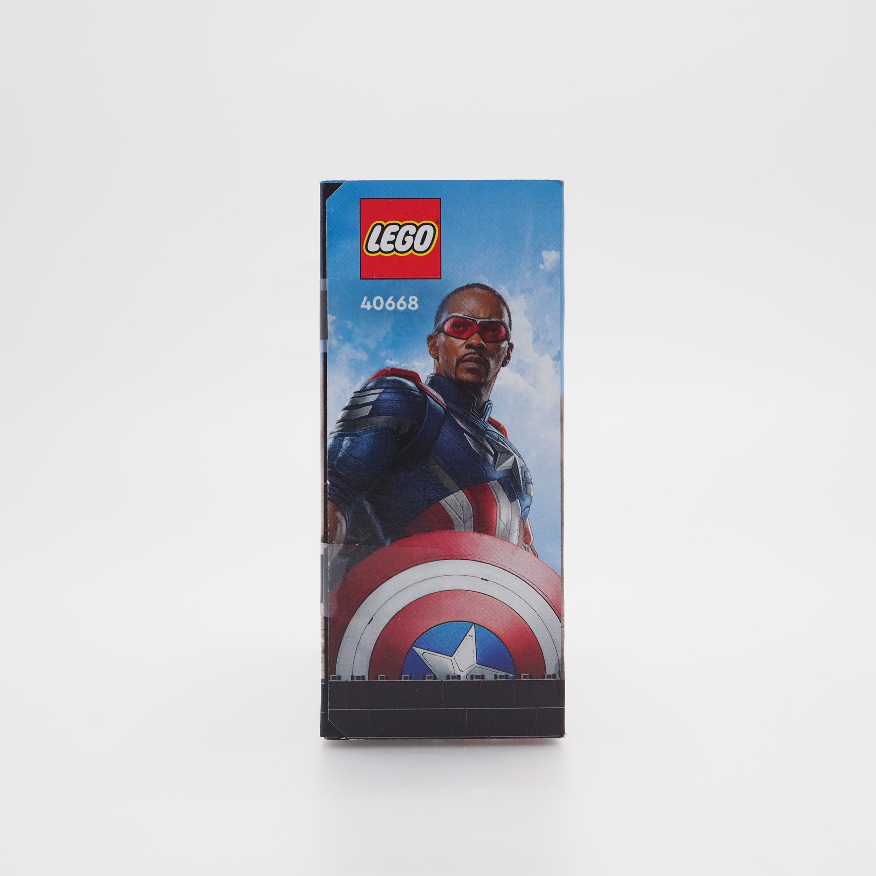 LEGO® Kapten Ameerika ja Red Hulki figuurid 40668